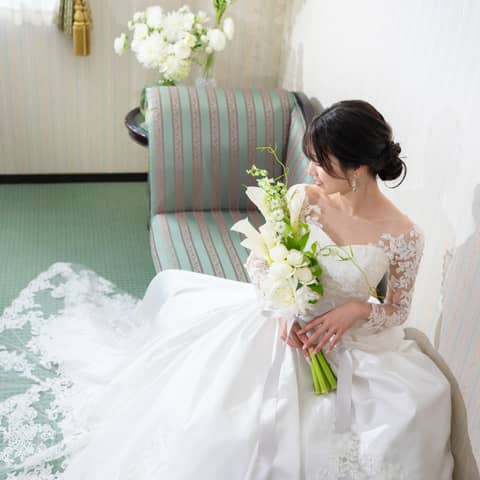 マタニティ婚におすすめ◆ドレスご優待《30名142万》おめでた婚プラン