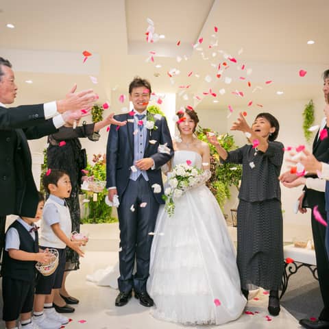 【両親・兄弟・親戚だけの挙式&会食】嬉しい写真データ100カット付き!