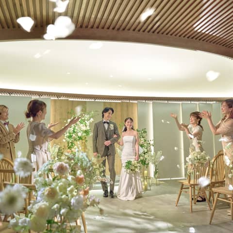 【30名/挙式+披露宴】美食を堪能<最大46万円優待/一年半以内>
