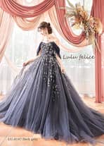 【ドレス重視の方に♪】幅広いラインナップが揃うドレスサロンが館内併設◎新作ドレス試着体験！