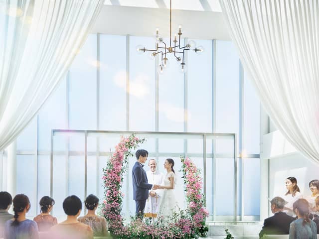 ティアラ ザ ガーデンハウス｜岡山の結婚式場｜プライベートガーデン付き一軒家貸切邸宅で寛ぎW