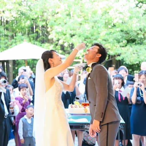 【公式】ティアラ ザ ガーデンハウス｜岡山の結婚式場｜庭付き一軒家貸切邸宅でカジュアルウェディング