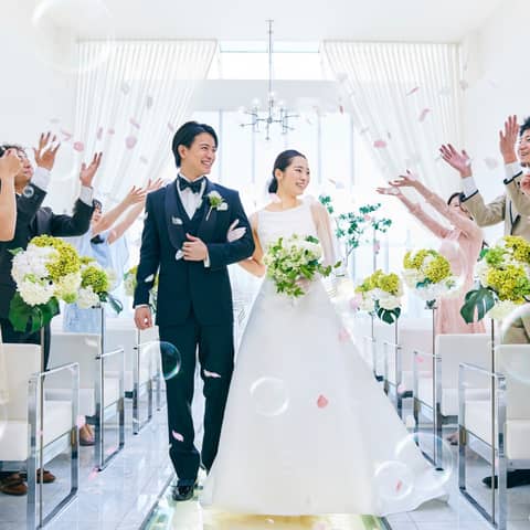 【公式】ティアラ ザ ガーデンハウス｜岡山の結婚式場｜庭付き一軒家貸切邸宅でカジュアルウェディング