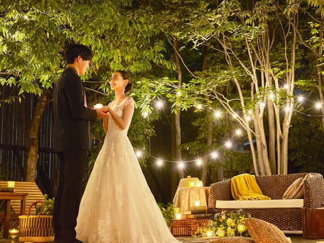 【公式】ティアラ ザ ガーデンハウス｜岡山の結婚式場｜プライベートガーデン付き一軒家貸切邸宅で寛ぎW