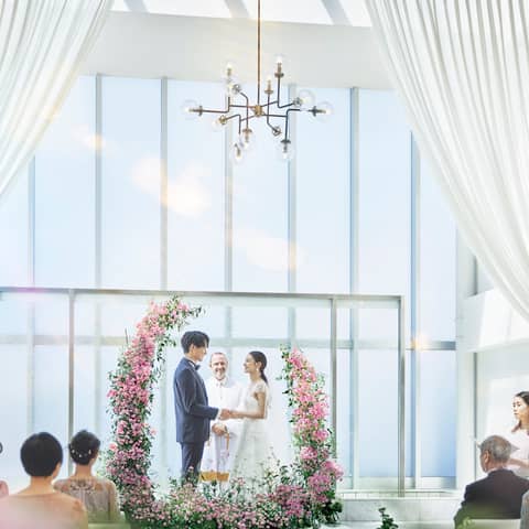 【公式】ティアラ ザ ガーデンハウス｜岡山の結婚式場｜庭付き一軒家貸切邸宅でカジュアルウェディング