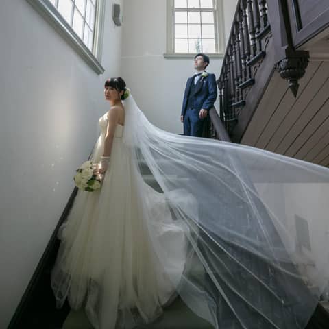 【公式】ティアラ ザ クラシッククラブ｜登録有形文化財で叶う少人数ウェディングと家族挙式