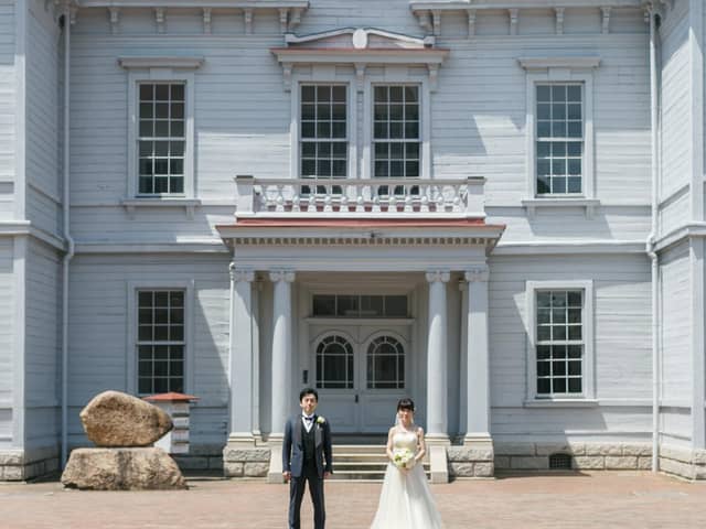 【公式】ティアラ ザ クラシッククラブ｜登録有形文化財で叶う少人数ウェディングと家族挙式