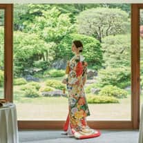【国際結婚のおふたりへ】日本庭園での和装ロケーション撮影プレゼント